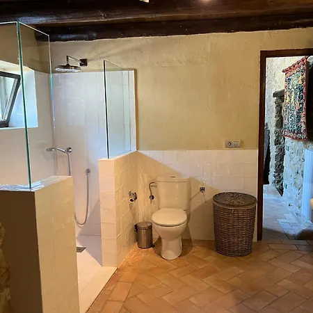 Mas Ambras Bed & Breakfast Agullana